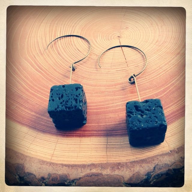 lava rocks - earrings