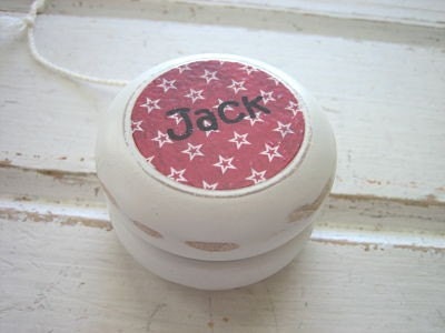 Around the World - Personalized Wooden Yo-Yo