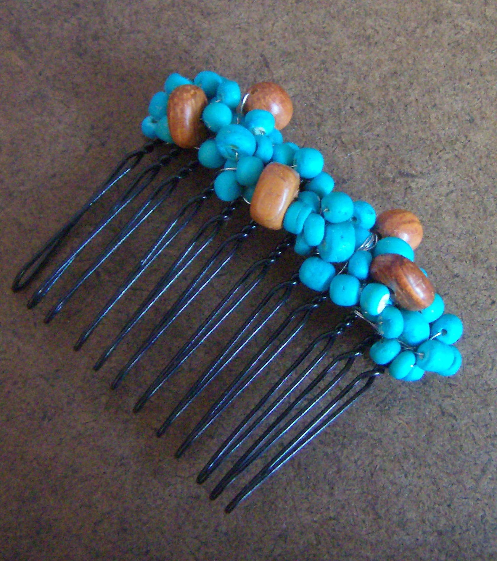 Capri Wired Hair Comb