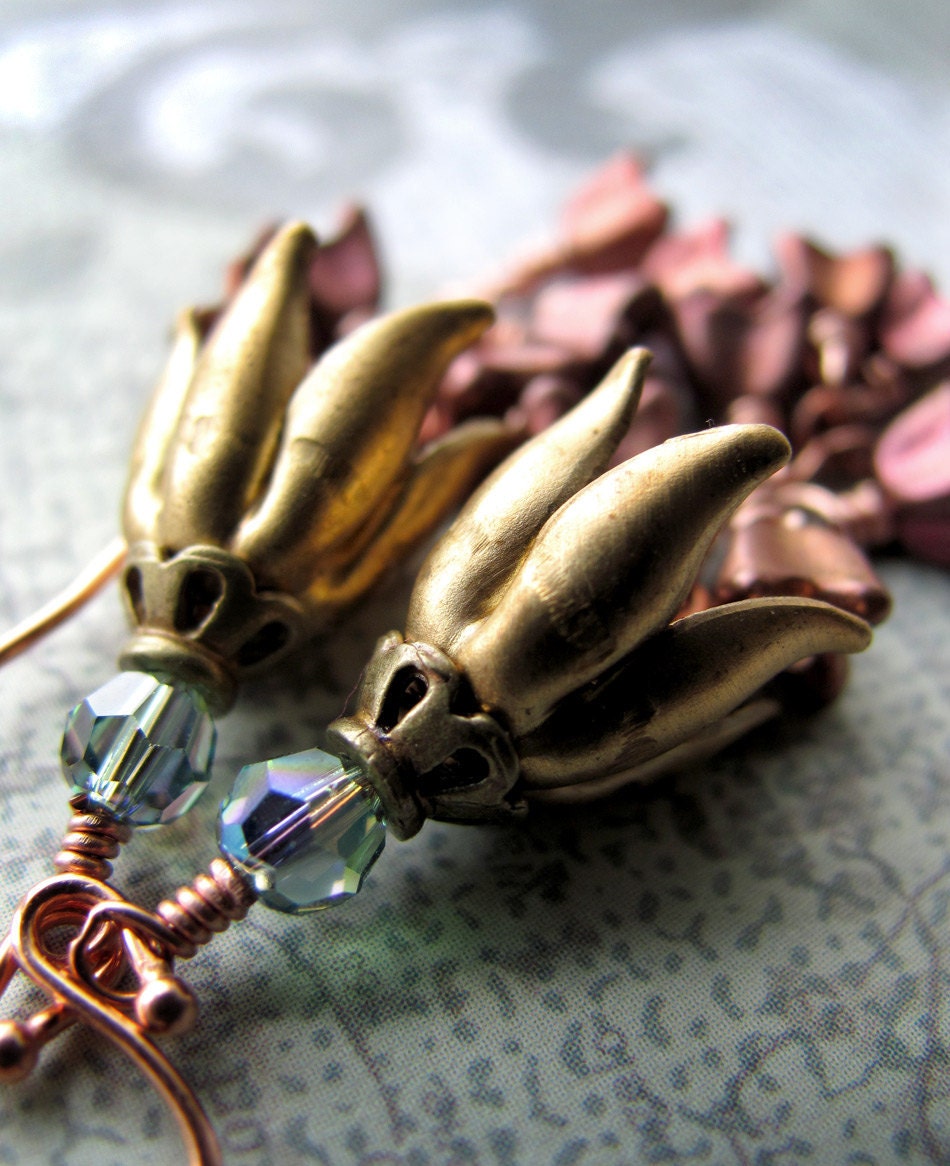 Delicate - Matte Gold Flower Earrings, Pink Peach Flower Dangles, VIntage Gold Nature Jewelry, Vintage Style Earrings, Garden Wedding
