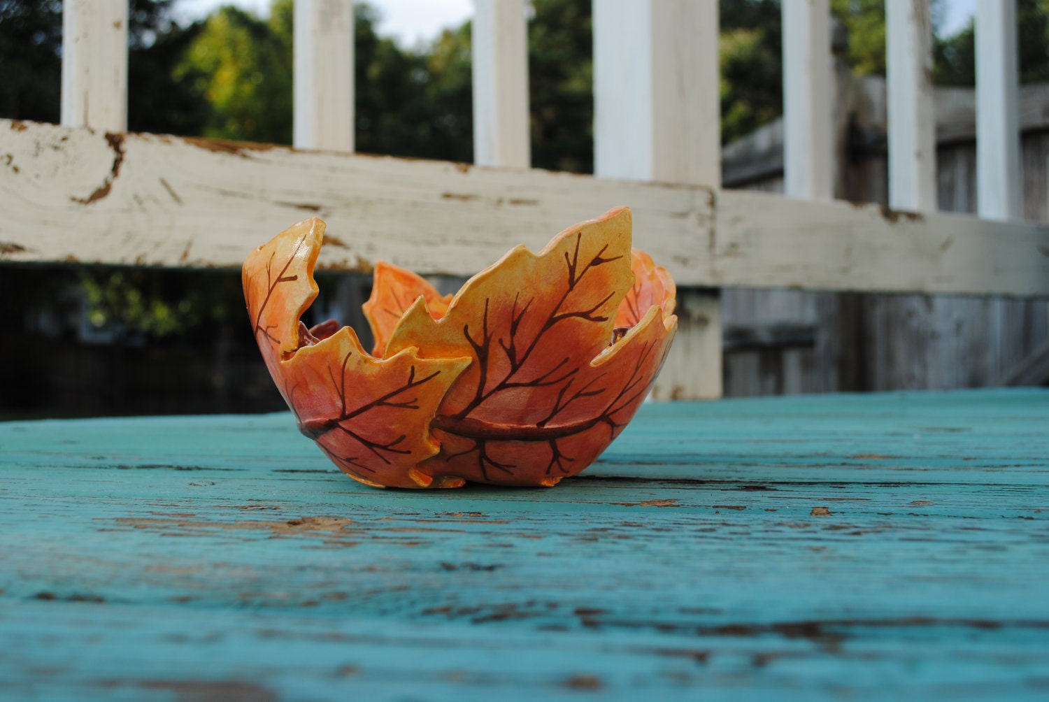 Maple Leaf Bowl