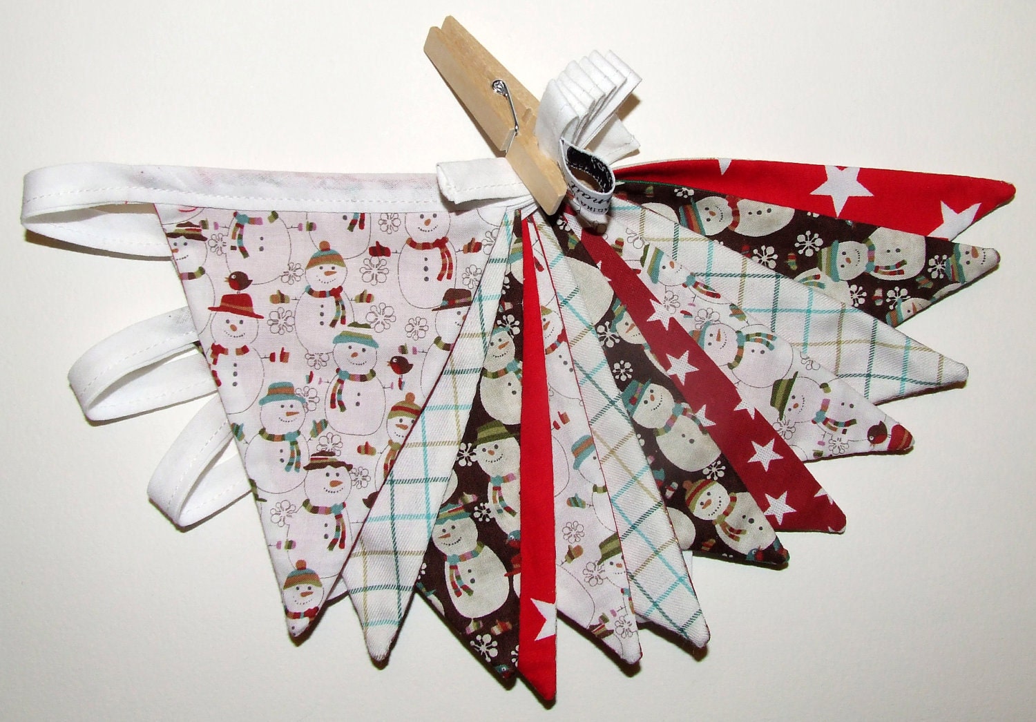 Christmas Holiday Bunting with Snowmen and Christmas Pudding Fabric
