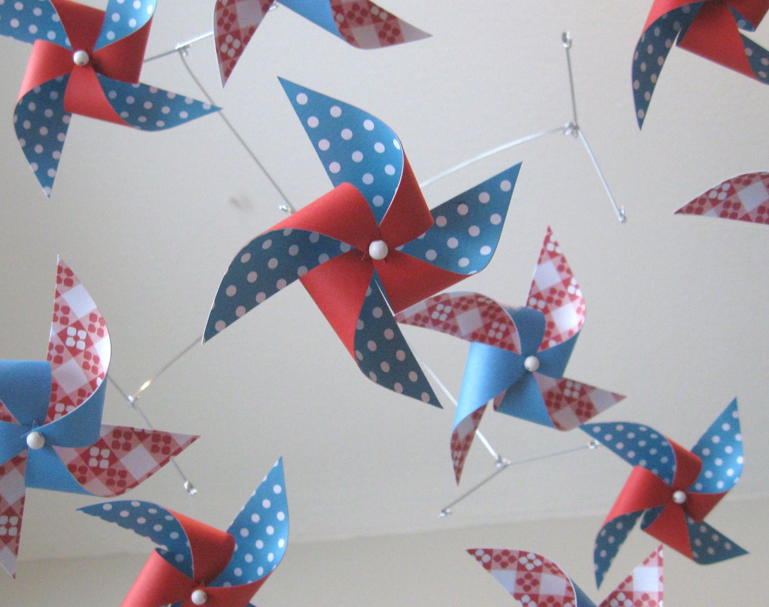 Pinwheel Baby Crib Mobile : Blue Sky Picnic