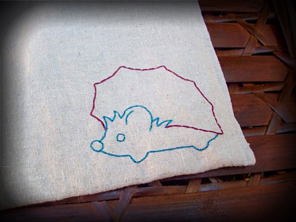 Reusable Snack Bag - Reusable Sandwich Bag - Hand Embroidered - Hedgehog - Eco Friendly