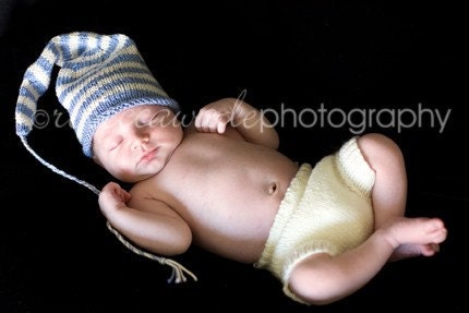 Cream Rib Leg diaper cover - Size Medium (3 - 6 months)