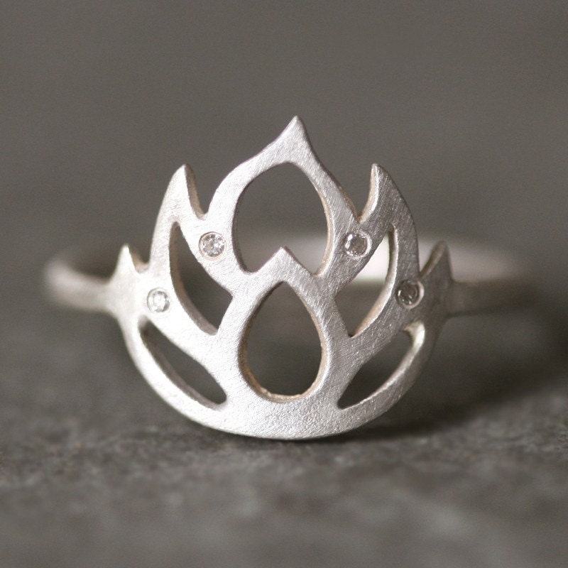Lotus Flower Ring in Sterling Silver with 4 Diamonds