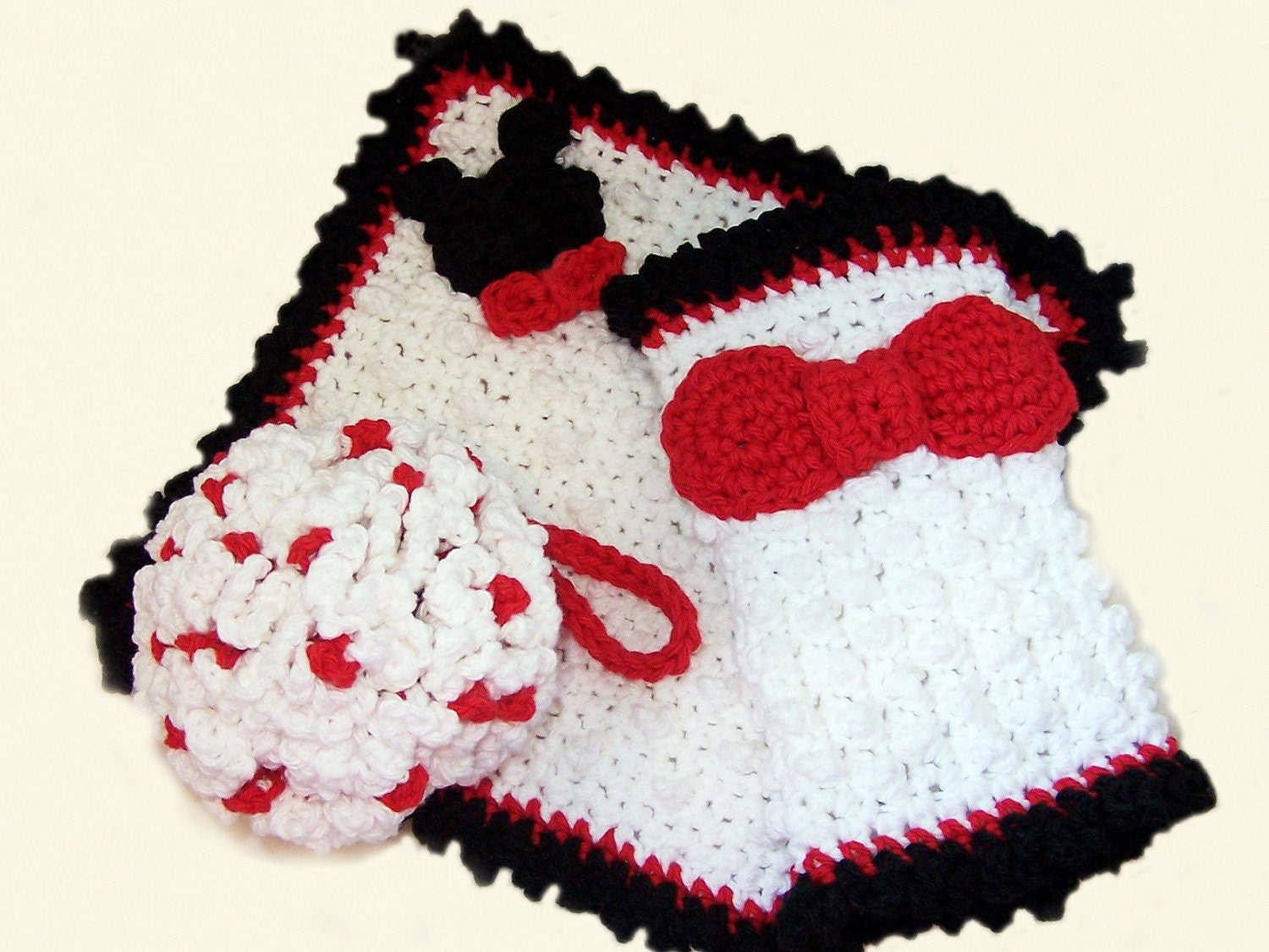 Crochet PATTERN for Matty and Mandy Mouse Spa Bath Set in PDF Format Number 111