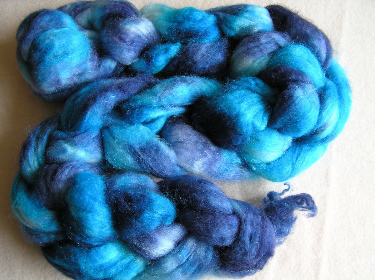 113g (4 oz) superwash merino and bright trilobal nylon top, Aquatic