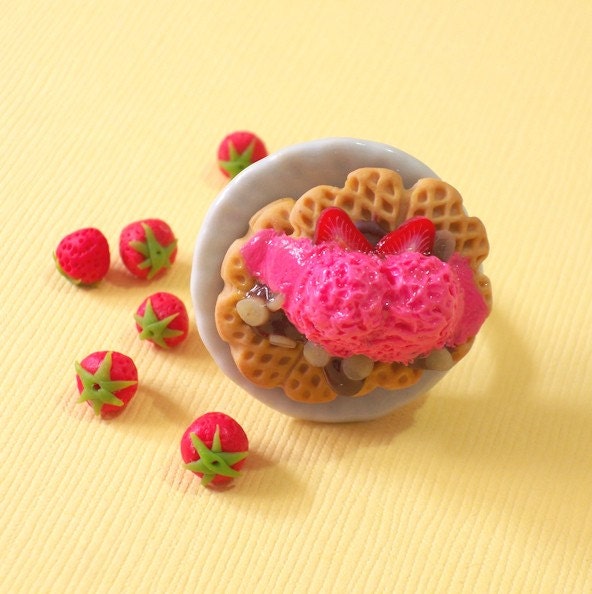 Strawberry Double Heart Waffles - Adjustable Ring