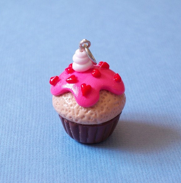 Hearts Cupcake Pendant