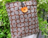 Large Shoulder Bag Across the Body with Double Outside Pockets