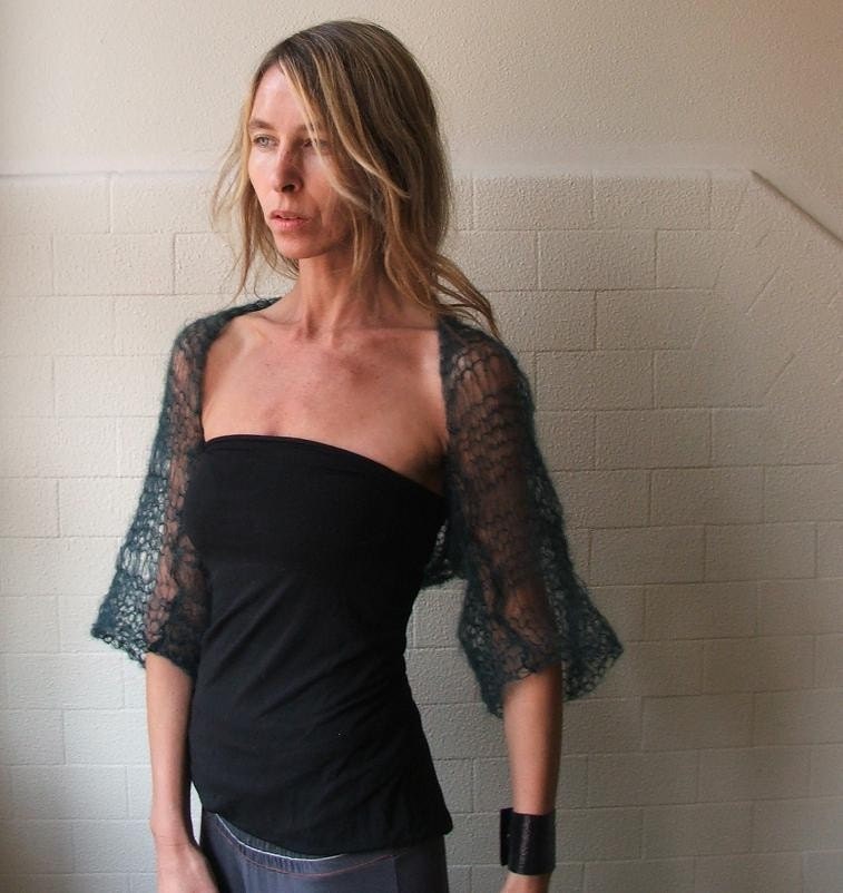 Woodland Green the new Black, summer shrug