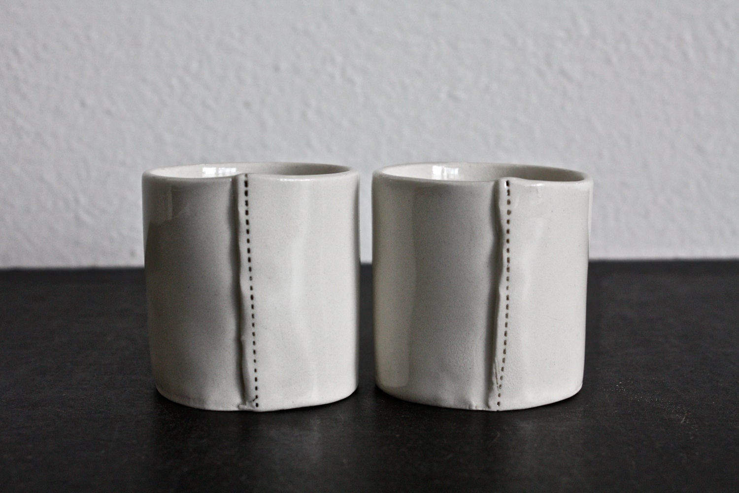2 mini cups.