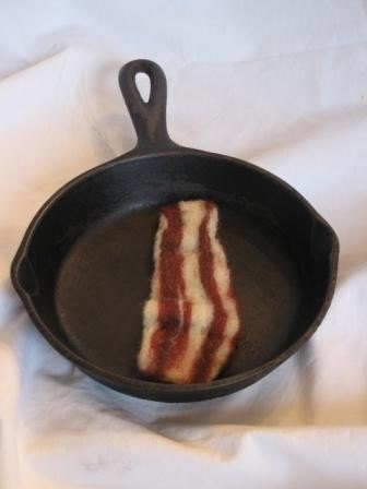 Play Bacon