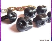 20 mm Black Plastic Animal Safety Noses - 6 pieces (BN20)