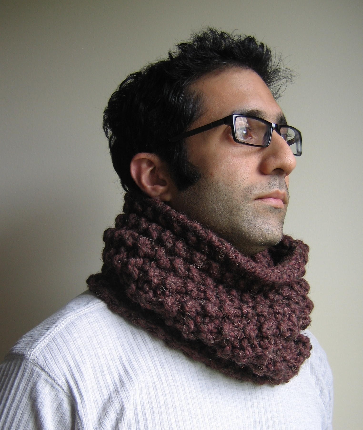 The Urbane Man knit cowl- Brown