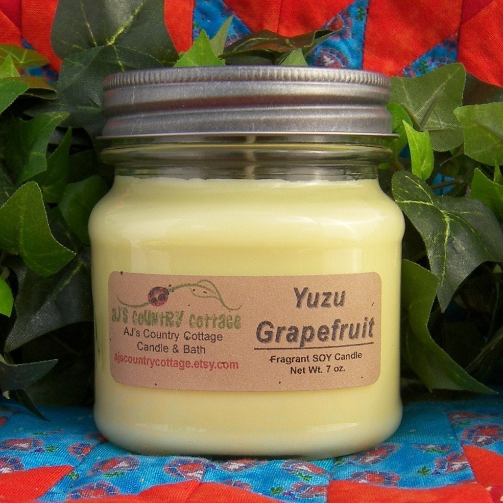 YUZU GRAPEFRUIT SOY Candle - Highly Scented