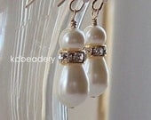 Swarovski Teadrop Pearl and Gold Earrings. Ivory. Gold Filled. Bridal.