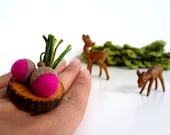 Adjustable Wood Slice Ring with Felt Pink / Fuchsia Acorns - ACORN WOODLAND