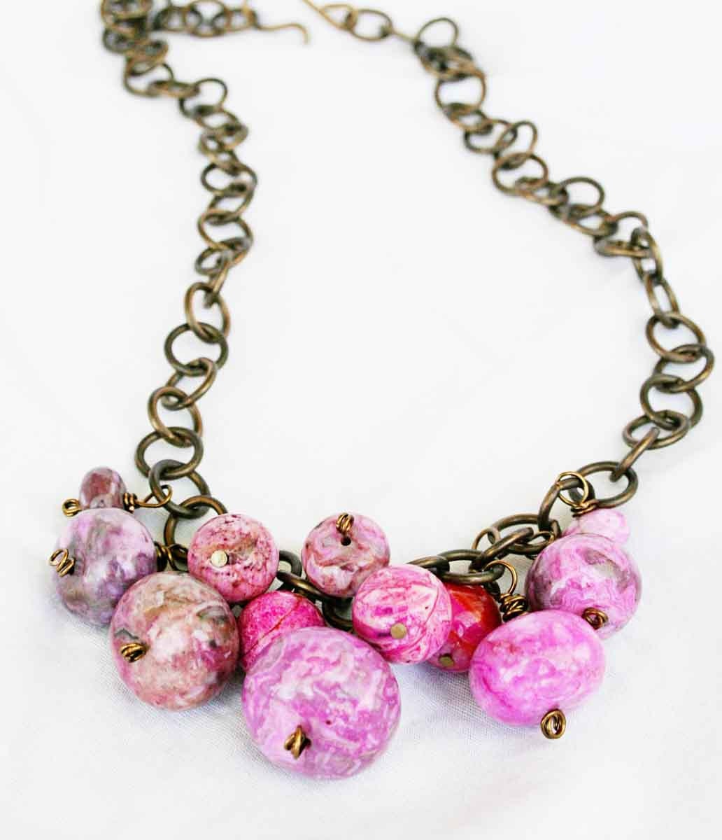Pink agate beaded necklace