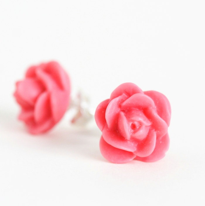 Pretty Coral Pink Earrings, Rosebud Post Earrings in a Soft Coral Pink, Free Shipping Sale