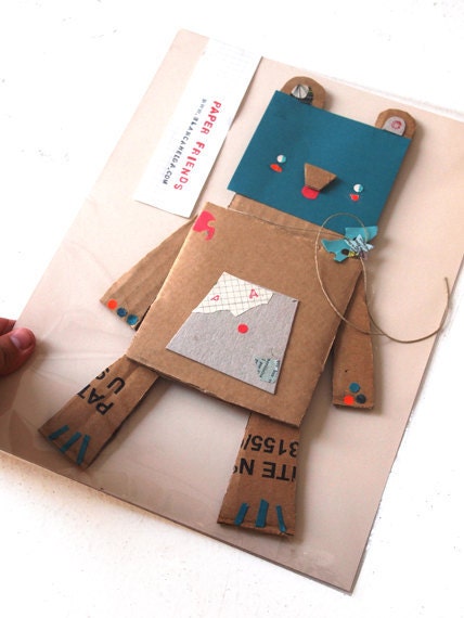 Paper friend: Bear of blue face