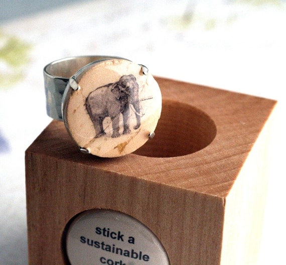 Elephant Hammered Ring - Cork and Wood Cube - Never Forget