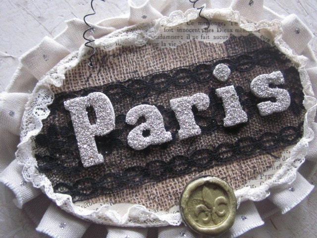 Paris wall decoration  fleur de lis