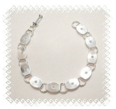 10 Silver Plated Oval Glue On Pad Bracelet Blanks Perfect for Glass Buttons and More