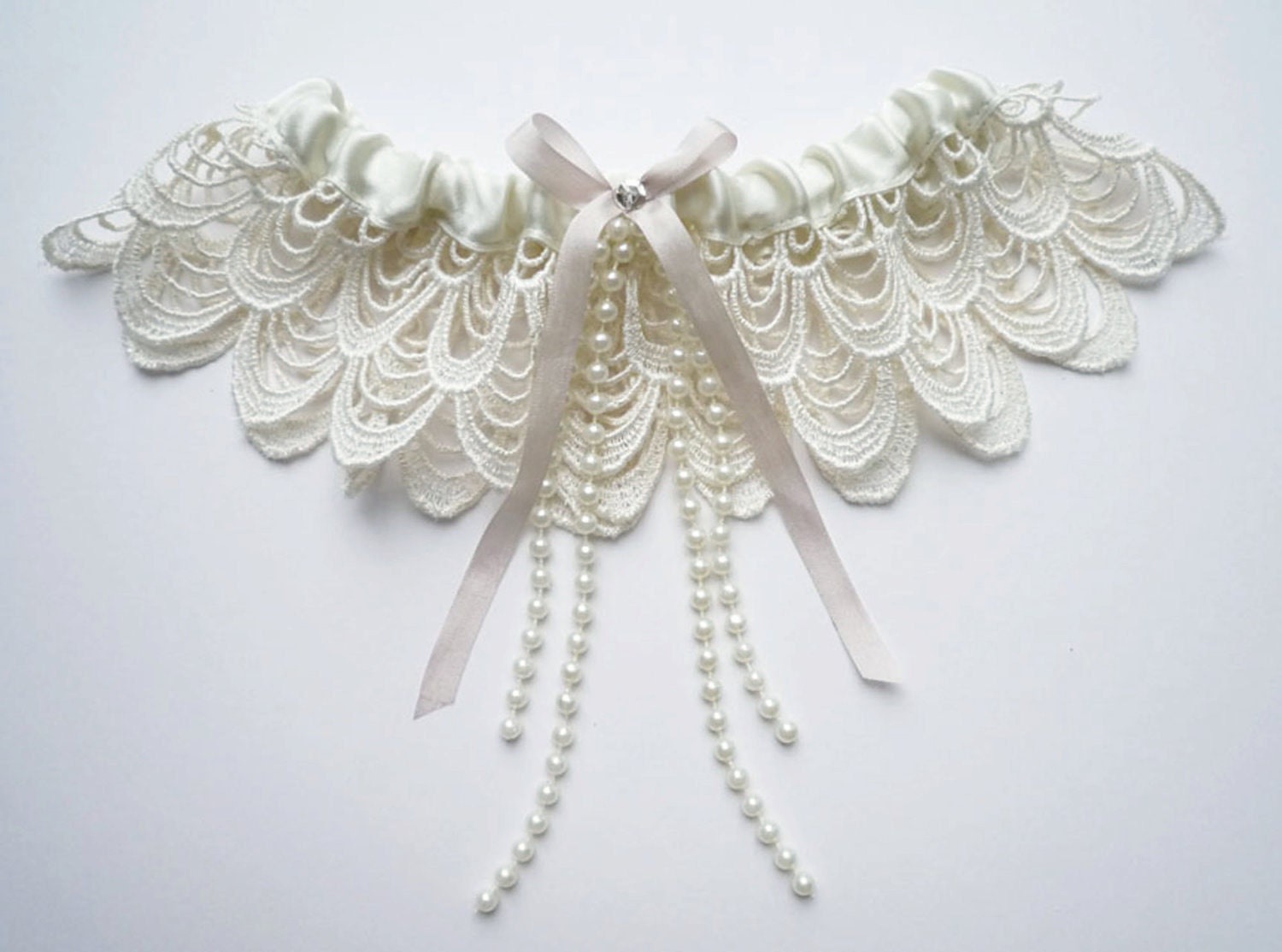 je t'aime lace garter