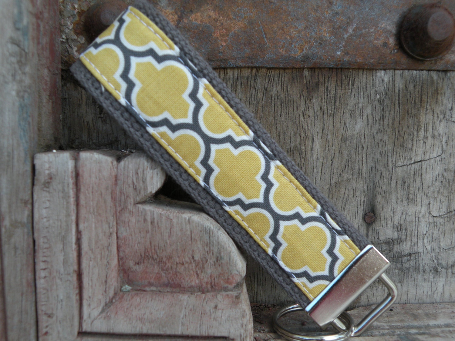 READY TO SHIP-Beautiful Key Fob/Keychain/Wristlet-Lattice on Gray