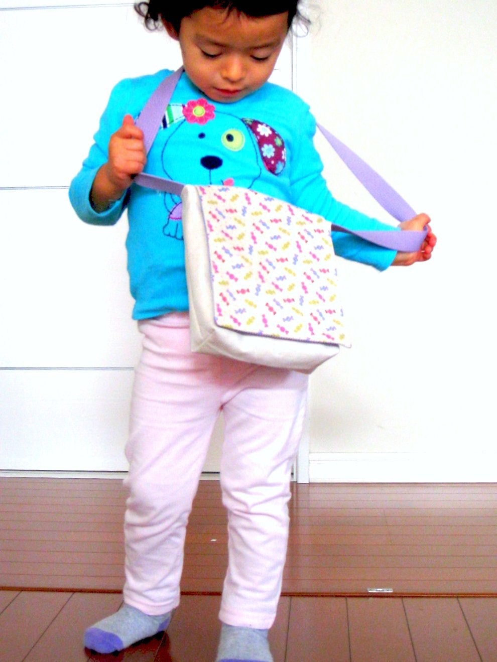 The Sweetest Bag - Little Girls Messenger Bag - Lilac / Purple