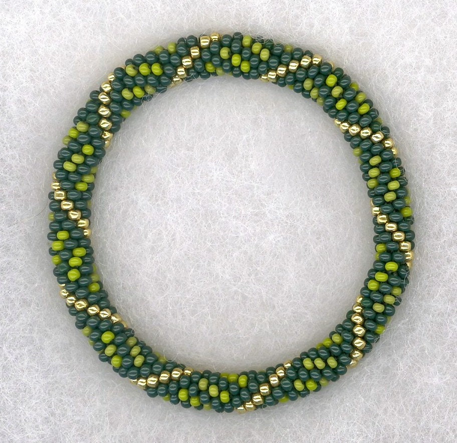 Greenleaf Bead Crochet Bangle
