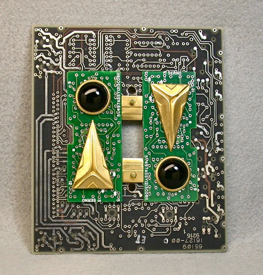 Recycled Circuit Board Single Geek LIGHT SWITCH PLATE ls19