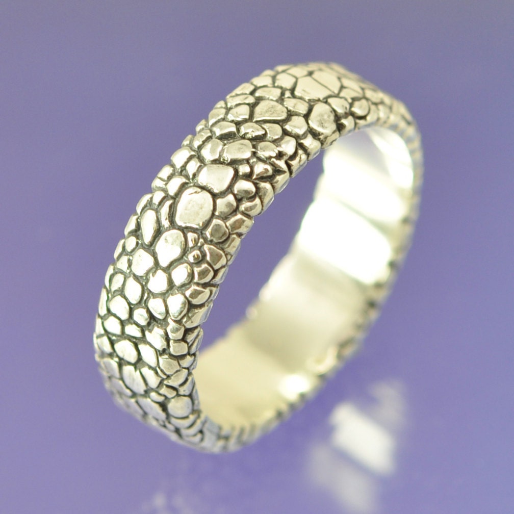 Snakeskin Texture Silver Ring