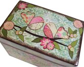 Recipe Box   MADE To ORDER  for 4x6 Cards  Handcrafted Box LARGE Wooden Box By Gifts And Talents