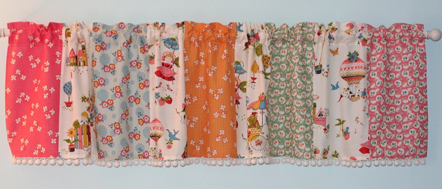 Strip Valance in Vintage 60s Fabric w/ Little Girl Boy Hot Air Balloon Flowers Birds .. White Pom Pom Fringe .. Ready To Ship