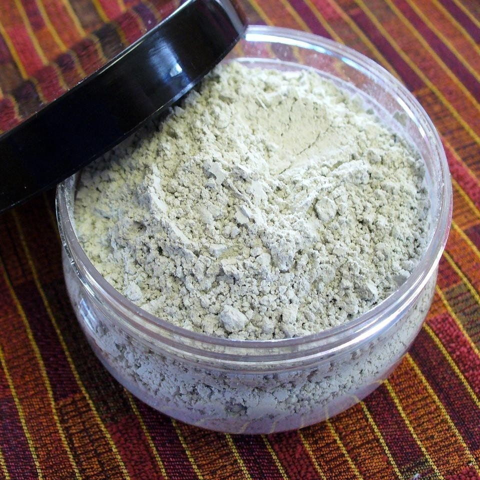 Featured in Etsy's Affordable Spa Luxuries - French Green Clay Mask all over facial or spot treatment - Pamper your skin