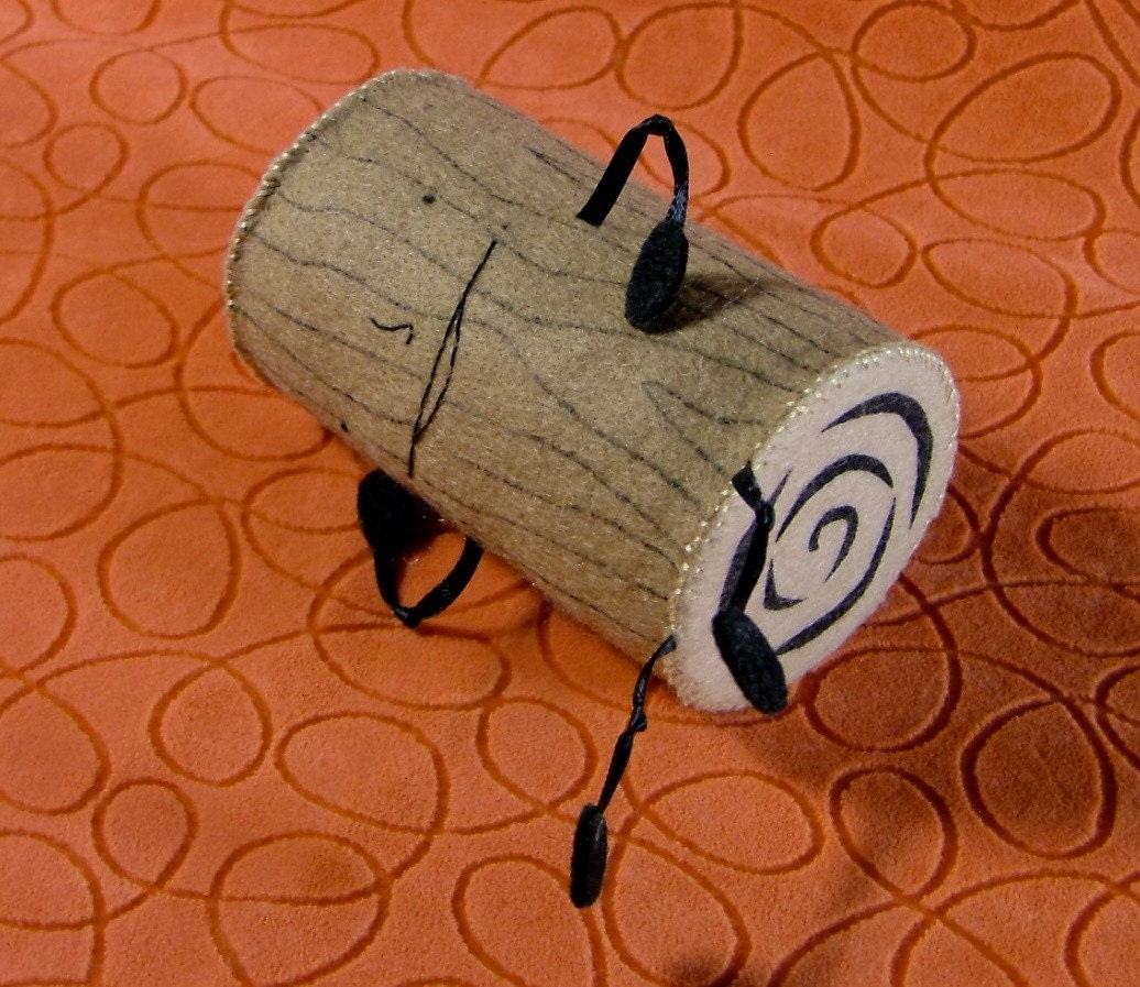 It's Log Soft Sculpture