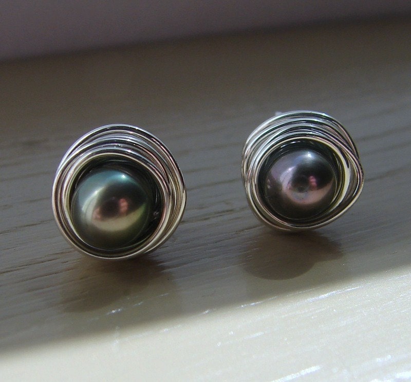 Graduation Gift for Her, Sterling and black pearl stud earrings,minimalist modern jewelry