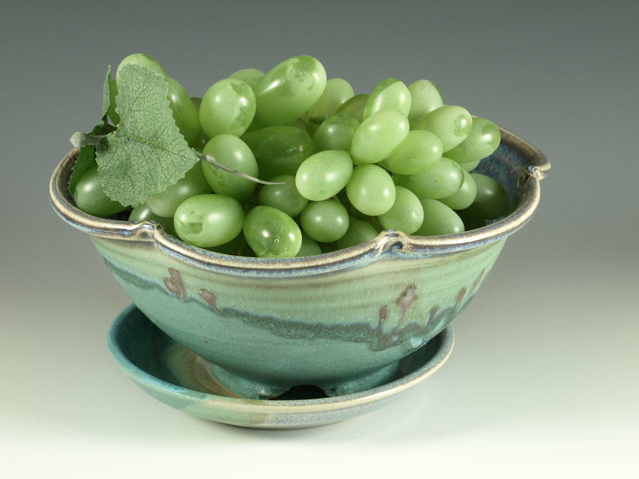 Berry Bowl - handmade pottery