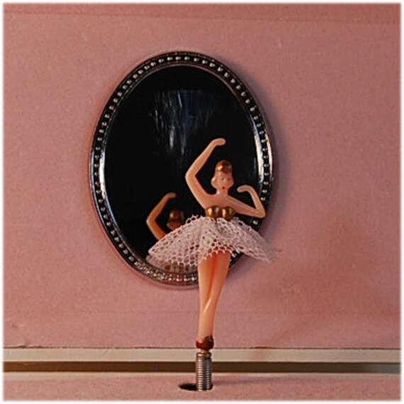 Vintage Ballerina wind up Music jewelry box by secondseed on Etsy