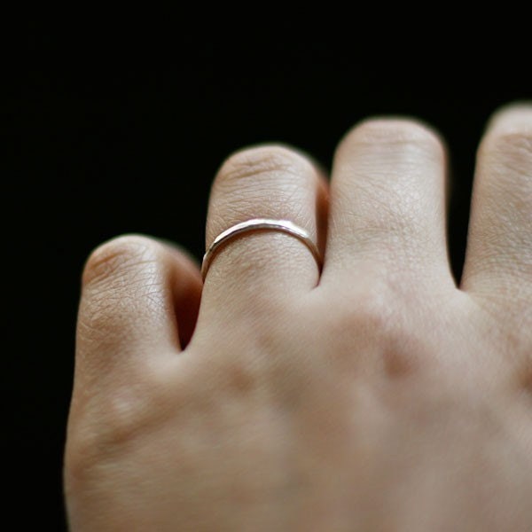 dash - modern fine silver band by elephantine