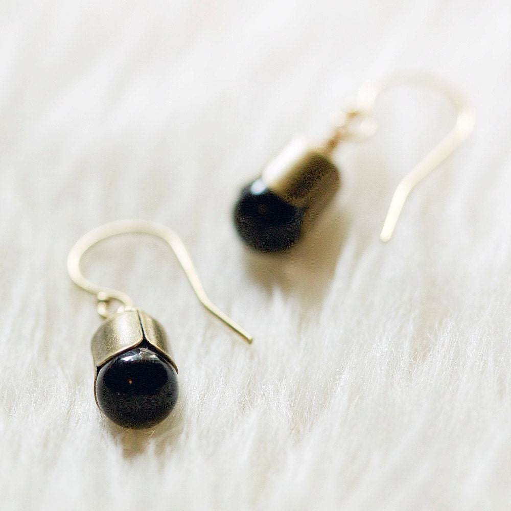 alain in quartz - gold and bronze earrings by elephantine