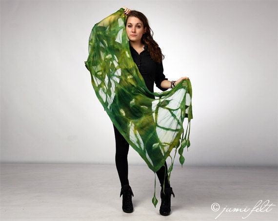 Shawl Nuno felted Scarf - Handmade wool and silk Warm Green Colors with Leaves