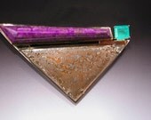 Mokume Gane Brooch with Emerald and Sugelite in 18 karat Gold PACIFIC STORM WATCH