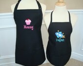 Personalized Mommy and Me Son and mom Apron Set  Mother grandmom Nana Grandma Mama Abuelita  GREAT Mother's  Day  gift