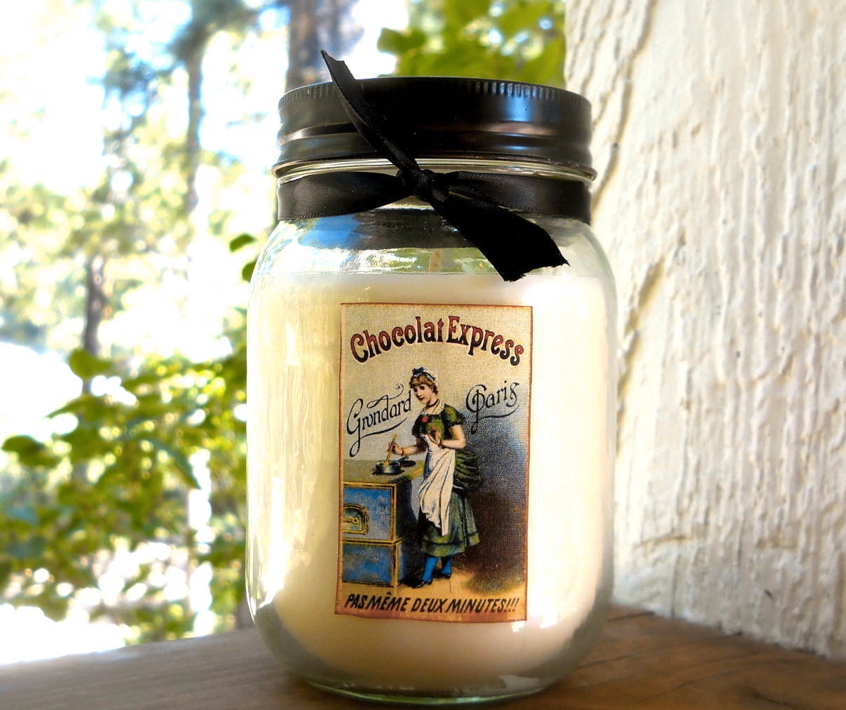 BESSIE'S SPICE CAKE 16 oz Large Jar Candle featuring French label very strong decadent fragrance