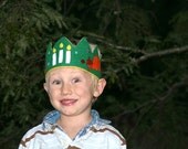 waldorf celebration crown, green with fall theme