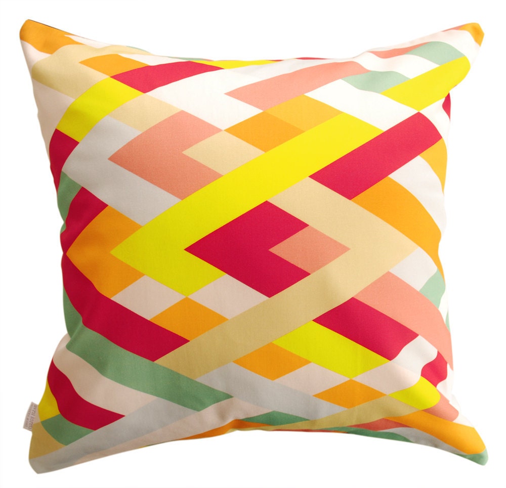 Lattice Print Pillow Cover